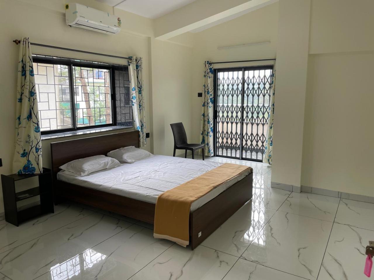 Lavish Villa - 3 Bhk Pool With Lawn Lonavala Exterior photo